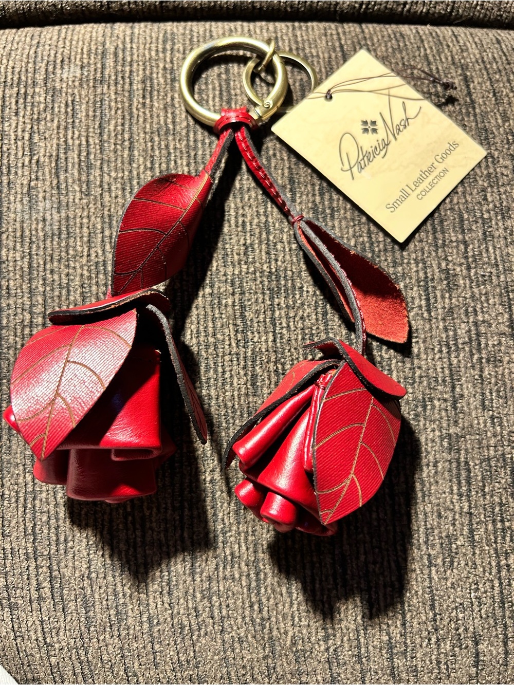 Patricia Nash Red Leather Rose Double Charm Keychain - Picture 6 of 6
